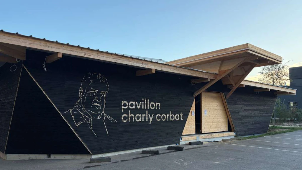 Holzpavillon Jura-2024